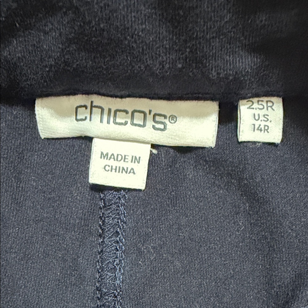 Chico's Wide Leg Pants in Navy Blue, Size 2.5/14. - Picture 8 of 16